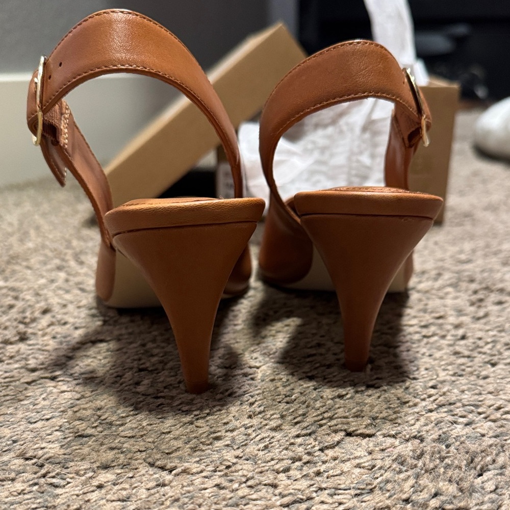 Steve Madden Elodine Tan Leather heels 7.5 - Picture 6 of 9